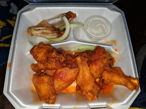 Richie`s Hot Wings and Grill